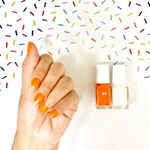 ***#nail・ひさびさネイル🌟・プチプラでカラバリ豊富なpaネイル💚💛💜💙・新シリーズの【 バルーンパーティー 】にしました🎈・春らしくオレンジのワ…のInstagram画像