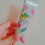 くすみを飛ばすのにいいということで気になっていたラベンダーカラーの下地(^-^)/ピディットのモイストコントロールベース😚💖.まず、嫌な刺激は感じませんでした‪❥❥❥‬肌も白めにトーン…のInstagram画像