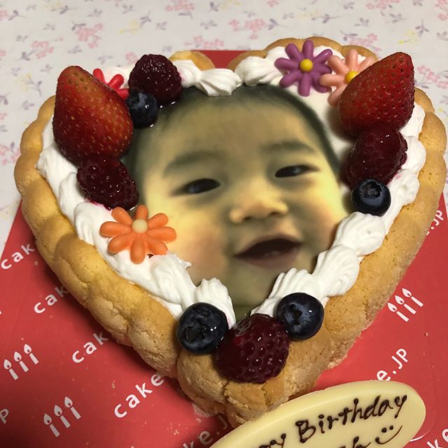 口コミ投稿：祝1歳3月3日無事一歳を迎えることができました☆こちらは、一歳から食べられるケーキ…