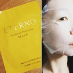 #エテルノ の発酵プラセンタマスク、頂いたのでお試しさせてもらいました！最近、『発酵』って名前がつくのに目がないです👀まず、シートが大きい！顔のはじっこまで覆ってくれます。マスクを乗せ…のInstagram画像