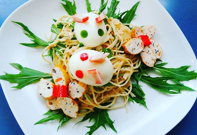 口コミ投稿：ブランチは 🐣🐰イースターなパスタサラダ🐰🐤 #カーボフ でつくった冷製パスタ（具はツ…