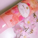 .今回は明色化粧品さんのDETクリアホットクレンジングジェルクリームを試しました！💓.温感ジェルを初めて知って初めて使いました！ジェルでメイクを落としている間顔がポカポ…のInstagram画像