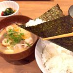 .こんばんは😀.#山本海苔店 さんから具付け海苔を頂きました。.私は大好きな明太子味♡しっかり味も付いていてとっても美味しかったです😆.5種類の味があるみたいな…のInstagram画像