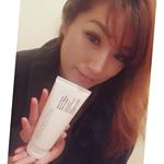 今回は#ROVECTIN のボディローション頂きました✨🙏🏻☺️☻付けるとすごい伸びる💓乾燥肌の強いみかた🙏🏻サラサラなのにすぐもちっと感😍✨これハマる🤚☻「より伸びを…のInstagram画像