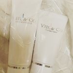 今回頂いたのは🎁💕VEIL &Co の高機能洗顔🧖‍♀️☻トラブル肌にはそれ専用のクリームや洗顔が必要❣️☻ひどいニキビ肌に襲われエステティシャンとして致命的ともいえる体験…のInstagram画像