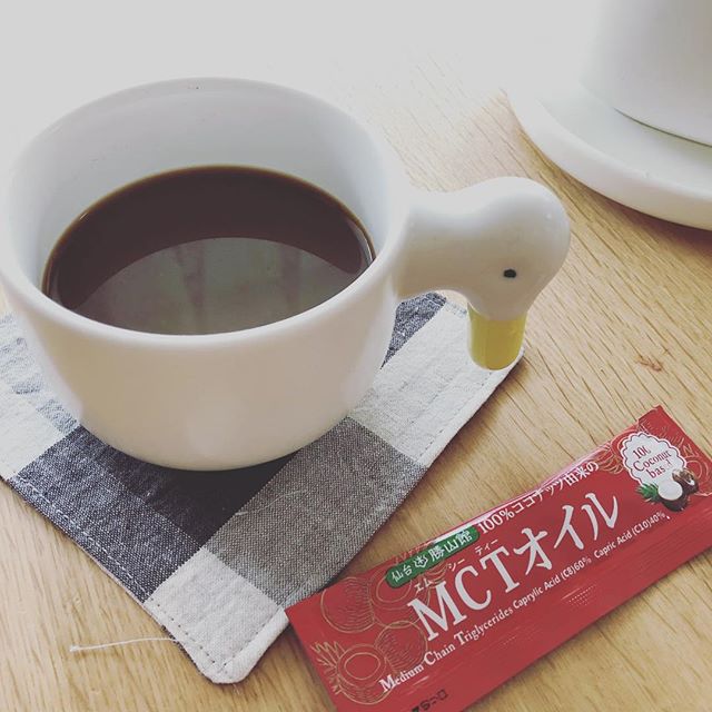 口コミ投稿：モニターに当たったMCTオイルをコーヒーに入れのんでみました✨ちょっと前にやってた…