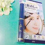 ピメル　化粧直し用リメイクマスカラ✨お化粧直しのためのマスカラです♪ダマになりにくいクリアタイプのオイルゲルが、１本１本輝くようなツヤでコーティング。しょんぼり下がったまつげをカールリ…のInstagram画像