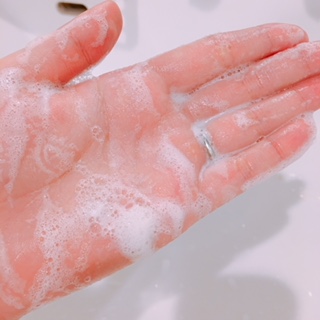 口コミ：ペリカン石鹸　オーラセント　洗うたびに幸せな気持ちになれるアロマハンドソープの画像（4枚目）