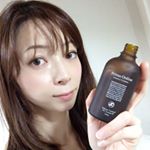 美白に毛穴にニキビ跡！頼れる成分といえばビタミンCですが、ビタミンCそのものよりも効率良く肌に働くのがビタミンC誘導体。プリモディーネのVCローションIIは、新型の保湿型ビタミンC誘導…のInstagram画像