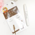 マツエクしていると悩ましいのがだんだん取れてきて.スカスカになってしまったり、向きがバラバラになってしまう問題。.B:treatはマツエク専用のマスカラ！.＊マツエクの隙間をブラッ…のInstagram画像