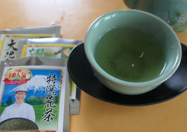 口コミ：静岡県産のこだわりの上級深むし茶3煎「株式会社荒畑園」さんの画像（4枚目）