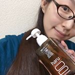 #haru黒髪スカルププロ  を使ってみました❤️❤️・とりあえずわたしの髪は1本ずつが縮れるような毛と、大きくうねる毛でとってもとっても扱いにくいです💡・それが、シュッと！！…のInstagram画像