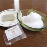 プリモディーネ【ボタニカルクレイソープ】天然由来成分９９％以上のボタニカルソープ。毛穴が気になっていた私には、クチャ（沖縄の海泥）配合なのがとても魅力的でした！クチャ配合のおかげでなめらかさ…のInstagram画像