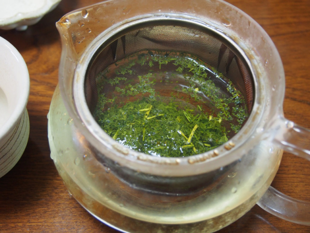 口コミ：静岡・荒畑園の静岡県産のこだわりの上級深むし茶3煎を試してみた！の画像（9枚目）