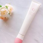 エクイタンス　ホワイトロジー エッセンス💕3つの有効成分がシミ発生ルートにアプローチ”追跡型”美白美容液です。サンスター独自の美白成分「リノレックS」が働き、シミ発生ルートに先回りして美白して…のInstagram画像