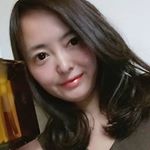 白髪ケア出来るノンシリコンシャンプーharuを最近使っていますがまるで美容液のようなシャンプー洗い上がりがフワッとして髪もツルツルになるけど地肌をしっかり洗えてる！使い続け…のInstagram画像
