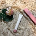 サンスター様から追跡型美白美容液、ホワイトロジーエッセンスです。こちらyoutubeを見てるとCMで入ってきて、すごく気になってた商品です💕あなたは追跡されている…みたいなCMで、いつまでもシミが…のInstagram画像
