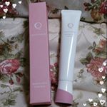 サンスター ホワイトロジーエッセンス🎶白とピンクで細身なのが特長的、CMも放送されてますね。３つの有効成分がシミの発生するルートに効く、追跡型美白美容液✨テクチャーはとろみがあり、つけるとも…のInstagram画像