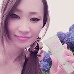 .朝の忙しい時間に大活躍♡BBクリーム桜姫媛をいただきました♡.名前が既に可愛い♡しかもこちらは日本製♡嬉しい紫外線吸収剤なし‼︎.お化粧してるとこどもたちにまとわ…のInstagram画像
