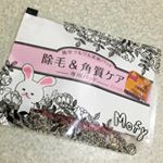 夏に向けて有難い商品当たりました❤️早速顔に使用してみてツルツルなった☻・・#スムースアウェイ #角質ケア #むだ毛 #美肌美白パット #monipla #素数ファンサイト参加中#…のInstagram画像