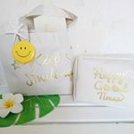 ＊ ＊ ＊@karinpia_official 様から頂きました☺.ヒトデ𓇼と黄色のsmileくん☺でアレンジ.バックとポーチは300均で売ってるそぉです☺.生地がしっ…のInstagram画像
