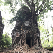 カンボジアの遺跡