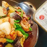今日の#晩ごはん 🌃🍴旦那ちゃん作ってくれてた😂みなさんが昨日褒めてくれたから笑今日の主役は昨日お届けされたひかり味噌❣️１品目#味噌炒め#ナス#豚バラ#カブ#ピーマン2品目サバ味…のInstagram画像