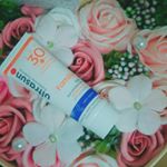 アルトラサン ファミリーSPF30☀👒敏感肌さんに朗報👂✨無添加処方&美容成分配合で毎日使えるお肌に優しい日焼け止め✨私の好きな乳液タイプでスーッと伸びが良いの💓全身用だから使い分ける…のInstagram画像
