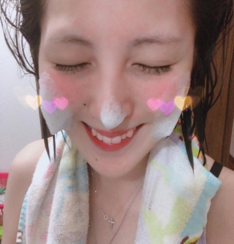 口コミ：漆黒で毛穴の黒ずみも日焼け止めもスッキリの画像（5枚目）