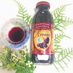 aroniada🍷アロニアは100%果汁で、天然ポリフェノールを多く含んでいます。ポリフェノールはブルーベリーの5倍！このままでも十分美味しいですが、少し渋味を感じる方はアレン…のInstagram画像