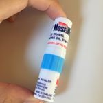 衝撃ミントの香りをいつでもどこでも気軽に楽しめる、爽快ミントスティックを試してみました。眠気を覚ましたいときにかぐのもいいし、マスクやハンカチなどにちょっとたらしても、リフレッシュできます…のInstagram画像