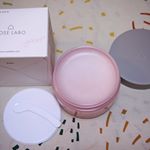 ROSE LABO株式会社さんのナチュラルオフバームR（クレンジング）を頂いて試させていただきました。これ、すごい製品なんです。国産のしかも無農薬のバラを使っているのですが、それだけでもすごいことなの…のInstagram画像