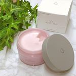 毎日のバスタイムを薔薇の香りが癒してくれます🌹.w洗顔がいらないから使いやすい😉肌の水分量が上がった気がします💕#ROSELABO #スキンケア #食べられるバラ #エディブルローズ …のInstagram画像