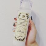トスカーナ産のオリーブとダマスクバラから抽出したフィトウォーターを使用した、OlioVeil のナノオイル・ハーバルスキントナーをお試しさせていただきました🍃・・サラッとした化粧水ながら、…のInstagram画像