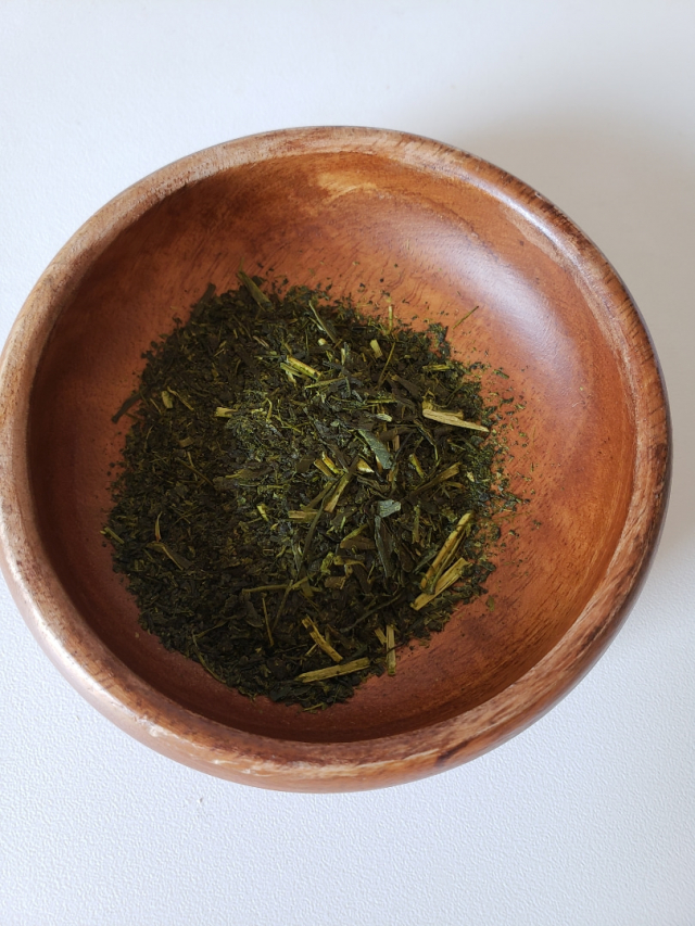 口コミ：静岡県産のこだわりの上級深むし茶の画像（3枚目）