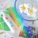 ＊ ＊ ＊強い日差しに負けず咲くハイビスカス🌺乾きから守る保湿能が優れてるんだって！←うん、納得🙋🏽.そんなハイビスカス🌺の保湿成分を使ったヘアシャンプー.@yumejin…のInstagram画像