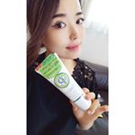バストトップの美白用のクリームです♡可愛いピンク色？目指せます😘産後で黒ずんでしまった…とか、デリケートな悩みのとこだとおもいます😂保湿もされて、塗りやすい◎#キュートップ #CUET…のInstagram画像