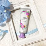 # pdc  #ピディット #モイストコントロールベースラベンダーカラーがくすみの気になるお肌に「血色感」と「透明感」を与え、トーンを均一に整えてくれる下地です。スキンケア発想でカ…のInstagram画像