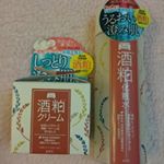 ワフードメイド 酒粕化粧水と酒粕クリームをお試ししました。酒粕エキスを使用した化粧水とクリームという珍しいものです。杜氏の手の美しさに着目したうるおい透明感ある澄み肌に導く化粧水です。…のInstagram画像