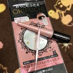この歳にしてアイプチデビューしました😆しっかり乾かしてから使ってみて…ぱっちり😍いくまでに何度か失敗しました💦でも上手く二重が作れると目元がだいぶ変わる‼️ アイプチ上達するように練習しよ…のInstagram画像