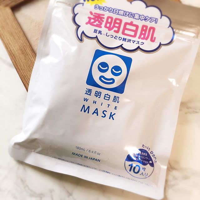 口コミ投稿：一時期人気でどこも売り切れてたフェイスマスク、透明白肌　ホワイトマスクN 10枚入…