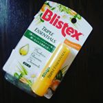 Blistex トリプルエッセンシャルズ使い始めたばかりだけど、しっとり✨しかも香りが素敵年中かさつく私にはうれしい保湿感紫外線対策もできるSPF15アメリカのメーカー…のInstagram画像