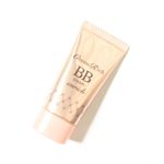 コスメリッチ　BBクリームを使ってみました。1200円　30g化粧水の後はこれ一本でOKのBBクリーム。美容液、クリーム、UVカット、化粧下地、ファンデーション、コンシーラーの効果がありま…のInstagram画像