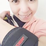 今日は、ヨガの日♪(｡-∀-)ﾉリラックス効果のヨガ～なんて言われていますが、ハードなポーズはハード！しかも、バレエも取り入れたタイプ（先生が元バレエダンサー）なので、肘に、腕…のInstagram画像