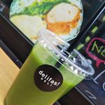 他では飲めない限定販売スムージーを飲んでます。日本橋にある▼delifas!DELIショップ▼さんで『グリーンスムージーデトックス』飲む日焼け止め入り😁✨✨美味しい💕東京都中央区日本橋本町3…のInstagram画像