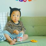 雪印ビーンスタークさんからハキラをいただきました👶🏻✨歯みがきをなかなかさせてくれないひなまるの歯磨き習慣になるといいな❤️ためしにひと粒あげたらおいしそうにもぐもぐ🐶もっと食べたいと開け…のInstagram画像