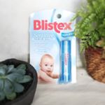 ＊＊Blistex Sensitive リップクリームをお試しさせていただきました😊シアバター配合なのでスティックタイプなのにこっくりして、唇にぴたっとする感じ🙌🏻でももったりしすぎず、のび…のInstagram画像