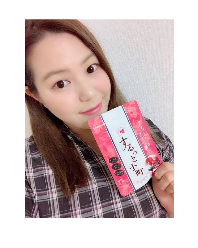 口コミ投稿：パッケージもお洒落で名前も素敵なするっと小町😌💗するっと小町はむくみを改善してく…