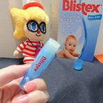 Blistex(ブリステックス)最初は唇の皮剥けが気になる程度でした。気にしすぎてゴシゴシ擦ってたらどんどん酷くなってしまい、ゴワゴワの唇に😭擦り過ぎは取り返しが付かなくなるので危険です💦今は普通…のInstagram画像
