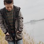 お疲れ様です🙋🏻‍♀️✨・急に寒くなったね🍂・そろそろ紅葉綺麗かなぁ😌🍁・みんなアウター着たら肩こらない❔❔・普段から肩こり酷いから重いアウター着たらやばいことなる🤮…のInstagram画像